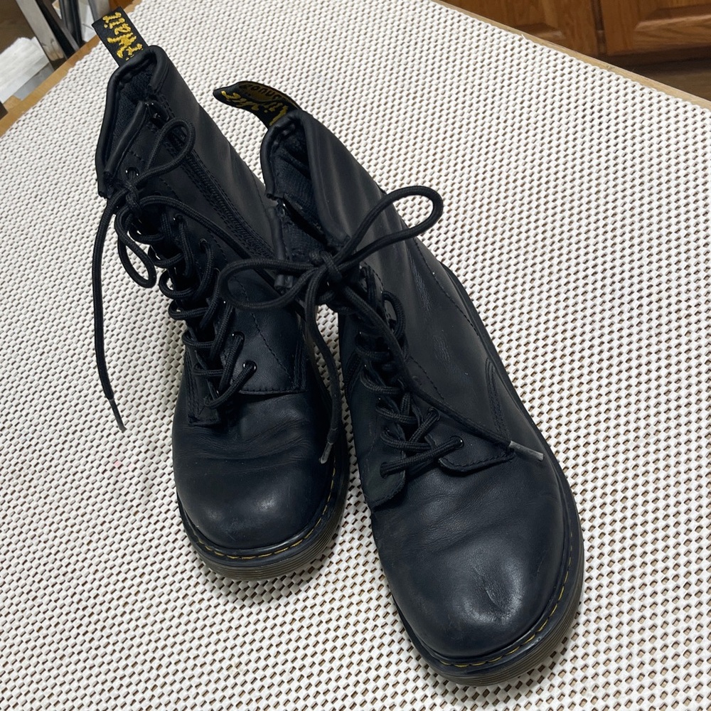 Dr Martens Black Boots - Sz 6